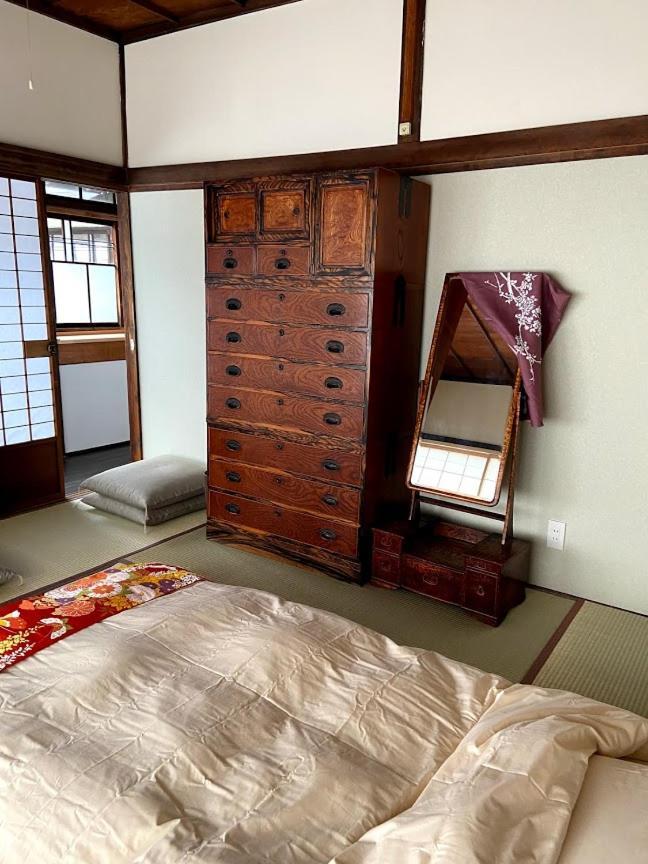 Okiya Guest House&Tapas Bar Kiryu Extérieur photo
